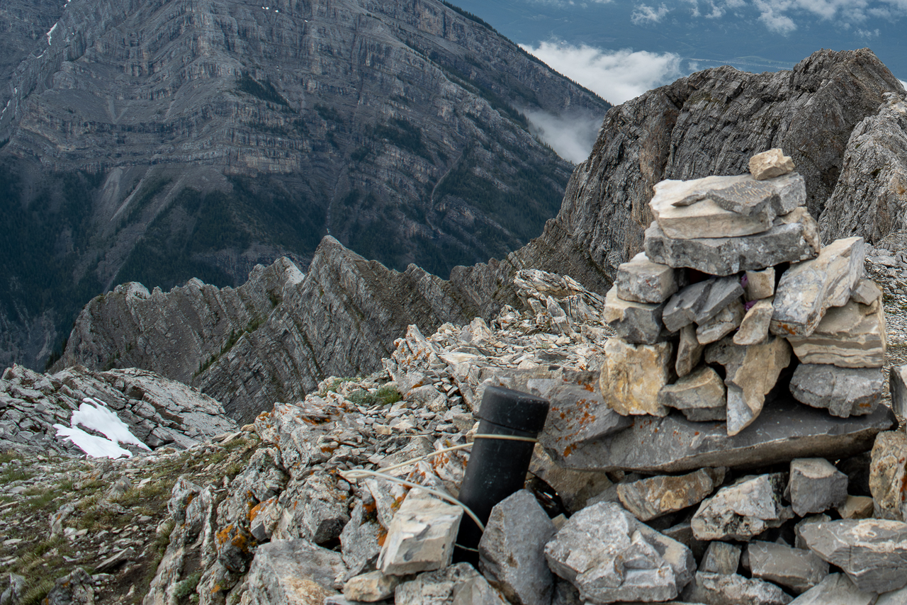 SE ridge route (from summit)